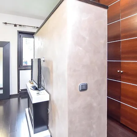 Lovely In With Kitchen *