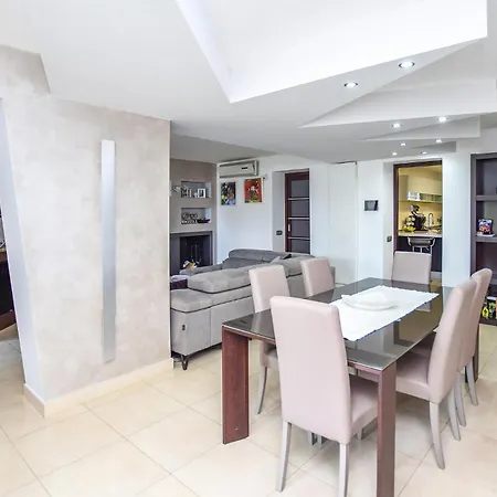 Ferienhaus Lovely In With Kitchen *